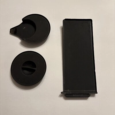 2007-2015 AUDI Q7  CENTER CONSOLE Tray & CUP HOLDER Liners OEM (3 pieces) - Image 1 of 4