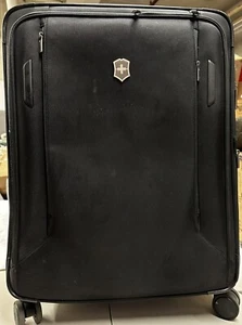 Victorinox Werks 6.0 Medium Wheeled Suitcase Black ๐๐ - Picture 1 of 4