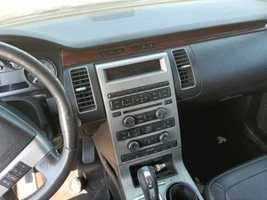 Caja de fusibles de cabina Ford Flex 09 - Imagen 1 de 1