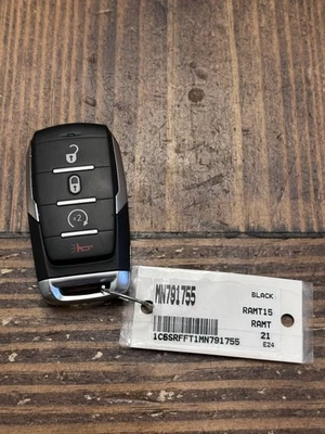 Mando a distancia inteligente OEM Dodge RAM 1500 2019-2023 Foto 1 de 4