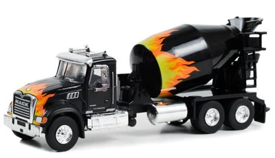 MACK Granite Cement Mixer - 2019 - black - Greenlight 1:64 - Immagine 1 di 4