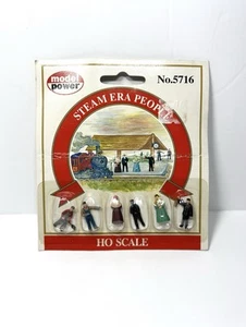 HO Scale Model Power Package of 6 Commuter Figures #5721 - Picture 1 of 2