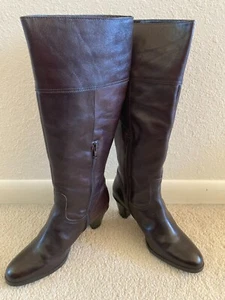 Botas para mujer EDDIE BAUER de cuero italiano altas marrones oscuros talla 6,5 - Imagen 1 de 2