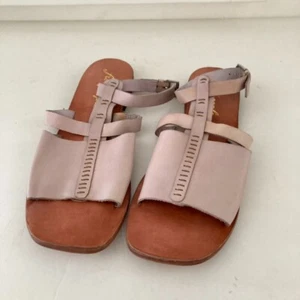 NWOB Free People Long Weekend Creme Leather Sandals Sz 39.5 - Picture 1 of 5