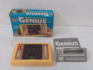 Vintage MB 'Genius' Electronic Game In Original Box - *Spares Repairs* B75 Y26 - Picture 1 of 12
