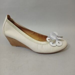 Hispanitas Shoes Womens UK 7.5 EU 41 Wedges Ivory Heels Pumps Court  Slip On