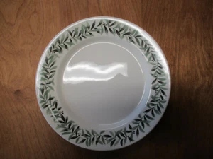 Home GREEN LEAVES VINES Dinner Plate 11" Rim Stoneware 4 available - Imagen 1 de 3
