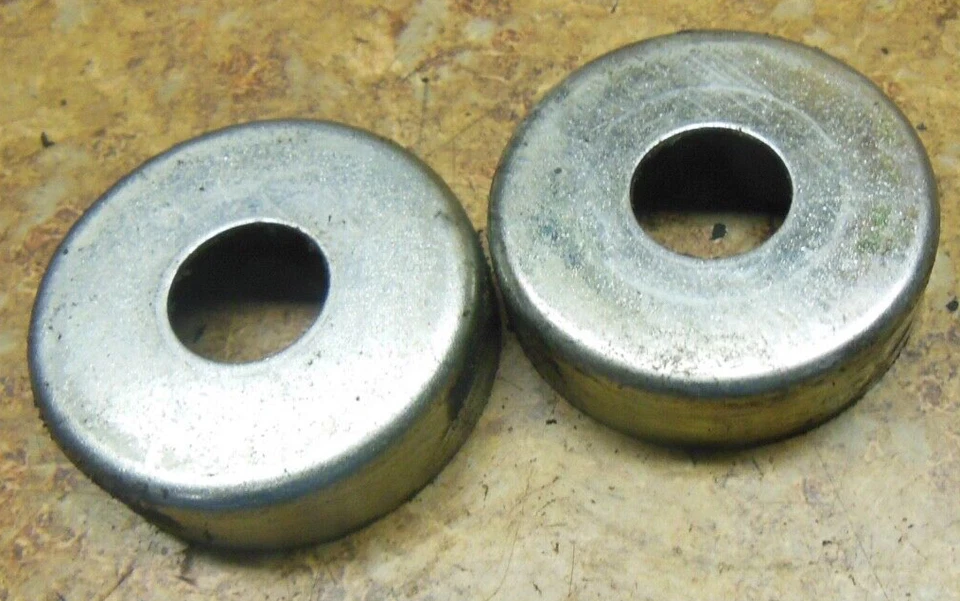 2017 Yamaha YZFR3 YZF R3 YZFR 300 R300 Rear Back Swingarm Cap Cover Swing Arm 16 - Image 1 of 1