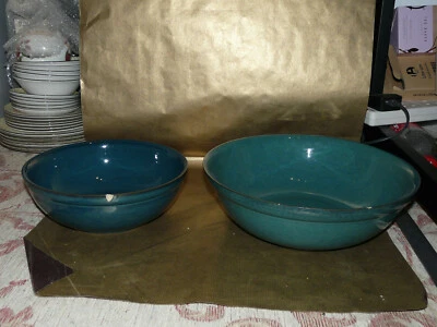 Juego de 2 platos para servir denby greenwich / cuencos para mezclar (ambos dañados) Foto 1 de 4