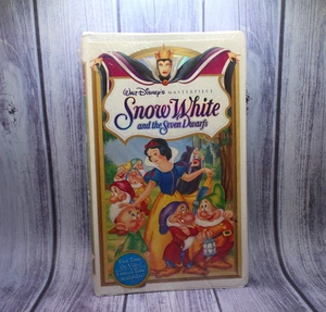 DISNEY'S Snow White & the Seven Dwarfs New Sealed VHS Tape Masterpiece Clamshell - Bild 1 von 5