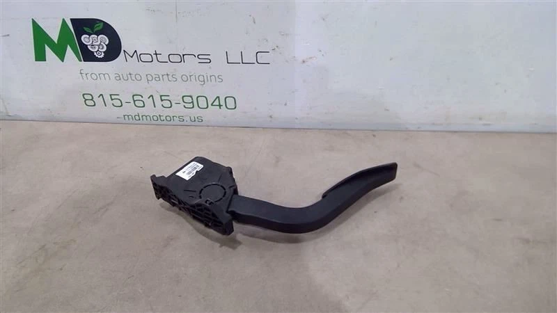 Chevrolet Trax 2013-2020 montaje de pedal acelerador pedal 96892406  Foto 1 de 4