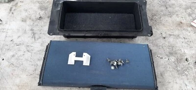 94-96 Infiniti Q45 Completo Caja de Almacenamiento Estante Trasero - Oferta, Tapa y Herrajes Foto 1 de 4