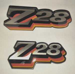 1978 78-81 Z28 FRONT GRILL and REAR GAS DOOR EMBLEM SET CHROME AND #78Z KIT RED - Picture 1 of 3
