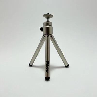 Nikon 6 pulgadas trípode para cámara digital patas extensoras cabezal inclinable Foto 1 de 4