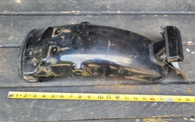 Guardabarros trasero negro vintage OEM Honda CB 550 F Super Sport  Foto 1 de 4