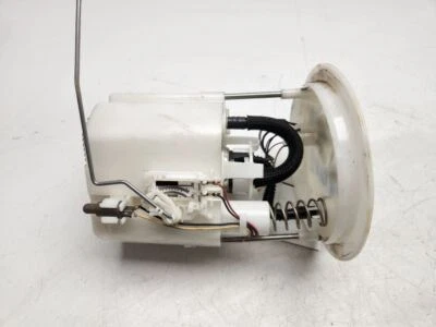 Conjunto de bomba de combustible Nissan Sentra 2011-2012 OEM 170409AA0A Foto 1 de 4