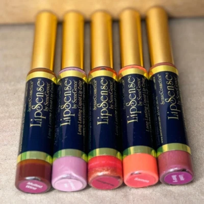 Lote Lipsense de 5 vinhos mulled, champanhe rosa, romã, Samon, Lexie Berry. - Imagem 1 de 2