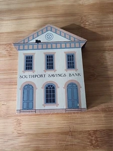 Cat's Meow Village Series V Southport Bank Retired 1992 - Picture 1 of 4