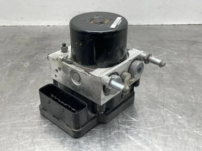 2010-2011 Subaru Legacy ABS Anti-Lock Brake Pump Assembly OEM - Imagem 1 de 4