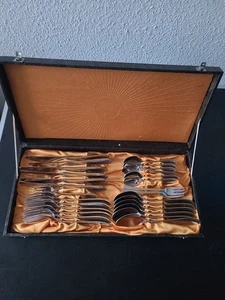 30- teiliges Besteckset Nivella Solingen 18/10 Edelstahl goldfarbig kaum benutzt - Bild 1 von 8