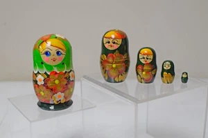 Vintage Russian Nesting Matryoshka Hand Painted Wood Wooden Dolls 4" - Picture 1 of 4