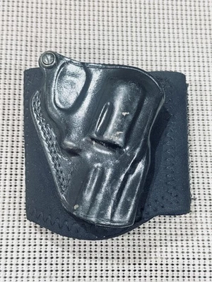 Неопреновая кобура Galco с кожаным корпусом для револьвера/компактного пистолета - Изображение 1 из 4