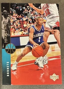 Muggsy Bogues Upper Deck 1995 #308 NBA Basketball Card Charlotte Hornets Nr Mint - Picture 1 of 2