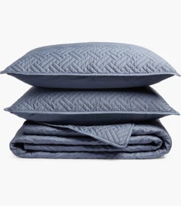 NUEVO $459 Boll & Branch Heritage Edredón Falso Set Mineral Blue King/Cal King - Imagen 1 de 12