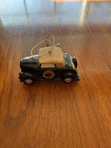 Ornamento natalizio Ford verde vecchia auto Ford in metallo con parte superiore marrone - Foto 1 di 6