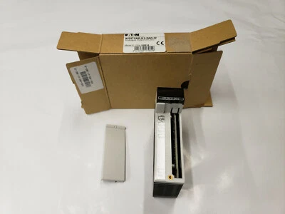 Eaton XIOC-2AO-U1-2AO-I2 PLC Analogue Output Card 2xI, 2xU  NEW IN BOX - Image 1 of 4