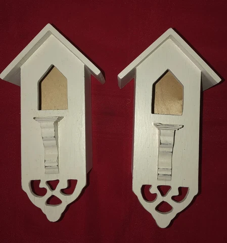 SET 2 WHITE  SHABBY CHIC DETAILED BIRD HOUSES WALL DECOR  7” X 3” Cover