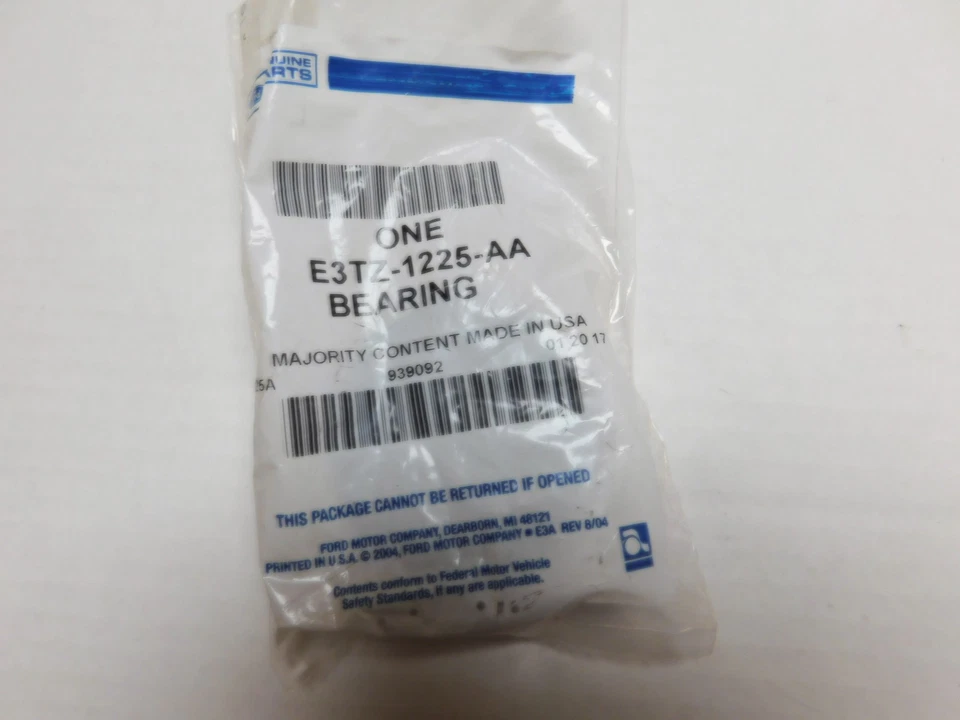 AXEL BEARING #E3TZ-1225-AA LINCOLN TOWN CAR 2003-2011( LIMO) ONLY!! 1PCS - Image 1 of 1