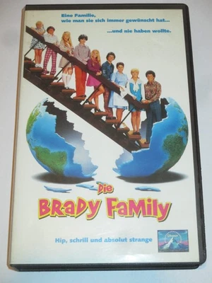 CIC Video 2461 - Die Brady Family - VHS/Komödie/Shelley Long/Gary Cole - Bild 1 von 2