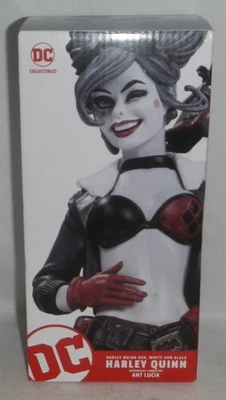 Figura Estatua Harley Quinn Ant Lucia Roja Blanca y Negra 844/5200 DC Collectibles Foto 1 de 4