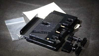 Anton Bauer QR-DSR V-Mount to 3-Stud Gold-Mount Placa adaptadora de batería con D-Tap Foto 1 de 4