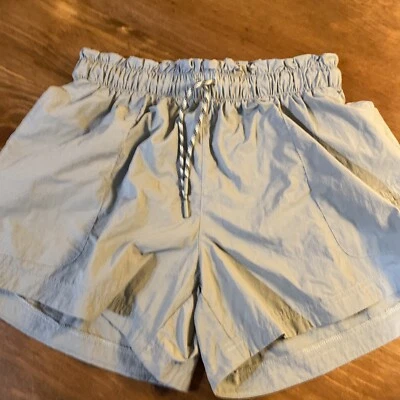 Женские спортивные шорты без застежек Avia XS оливковый шалфей зеленый (0-2) - Изображение 1 из 4