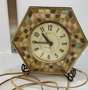 Reloj enchufable eléctrico mosaico hexagonal General Electric de colección 2118A MCM SOLO PIEZAS - Imagen 1 de 7