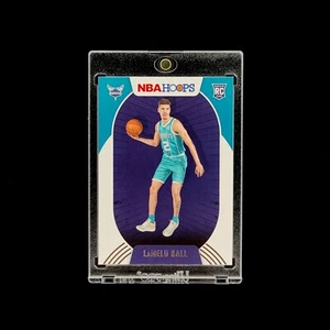 LaMelo Ball RC - 2020-21 NBA Hoops Basketball - Rookie Charlotte Hornets - #223 - Imagen 1 de 6