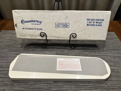 Casablanca 21" B540 Badge Style Classic White Replacement Fan Blades 5 Pack - Image 1 of 4