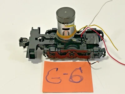 MTH E33 Rectifier Truck ( 6 wheels) with Motor, Magnet Coupler TESTED - WORKS - Image 1 of 4