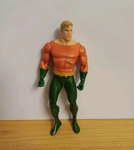 DC Direct Icons Justice League Series 2 Alex Ross Aquaman 7" Actionfigur - Bild 1 von 4