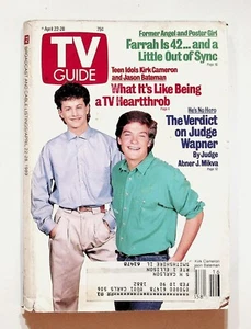 1989 April 22 TV Guide Magazine Western Illinois Edition Farrah Fawcett - Picture 1 of 4