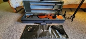 Stentor II 4/4 (Full size) Violin, complete package w/bow, case, accessories - Picture 1 of 12