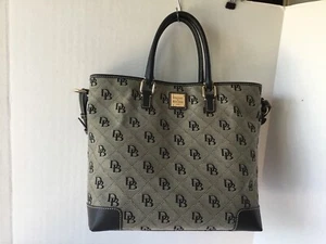 DOONEY & BOURKE SIG CHELSEA TOTE BAG IN BLACK - Picture 1 of 12