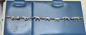 Sterling Silber Afrikanische Tiere Armband 9" Gewicht 22 Gramm 7 Tiere Löwe Nilpferd - Bild 1 von 11