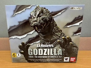 Bandai S.H.MonsterArts Japan Godzilla 1964 Emergence Version MIB - Picture 1 of 4