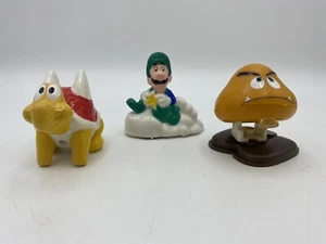 Lot 1989 Vintage Nintendo Mario Bros toys - Picture 1 of 4