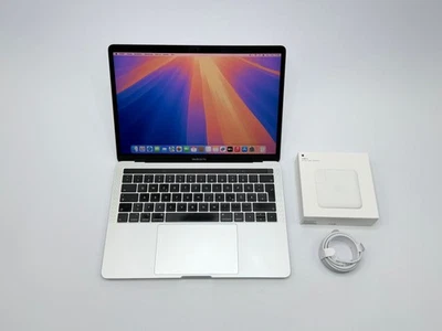 Apple MacBook Pro Retina TouchBar 13,3“ i5 2,4 Ghz 512 GB SSD 16 GB Ram 2019 - Bild 1 von 4