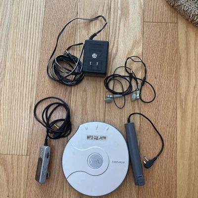iRiver Slim X iMP-350 MP3 Plus WMA Plus CD AS IS (read description) - Image 1 of 3