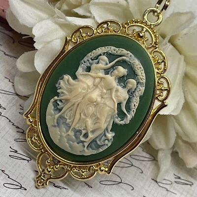 Brillante Oro Esposa Bailarines Musa Camafeo Verde Victoriano Collar Dije Regalo Foto 1 de 4